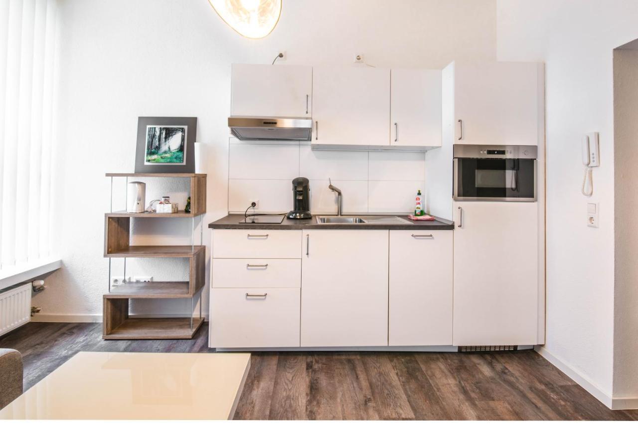 Central Apartments Aalen Bagian luar foto