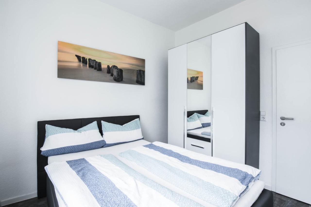 Central Apartments Aalen Bagian luar foto